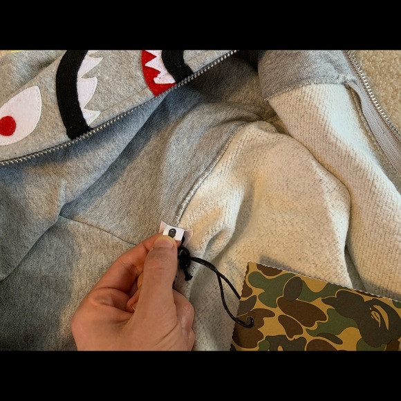 Bape A Bathing Ape PONR Shark Hoodie - Picture 4 of 8